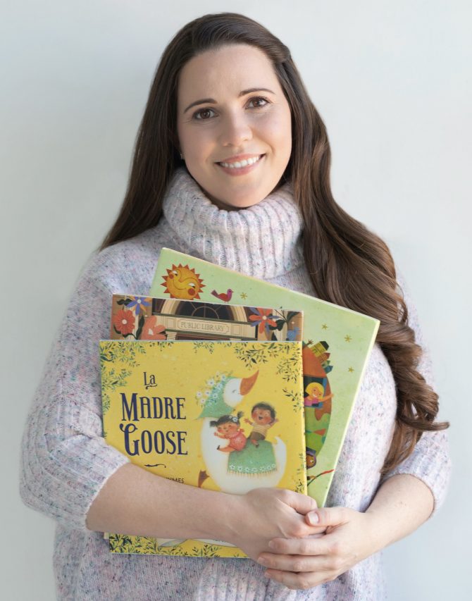 SLPL says Bienvenidos to Bilingual Storytime St. Louis Public Library